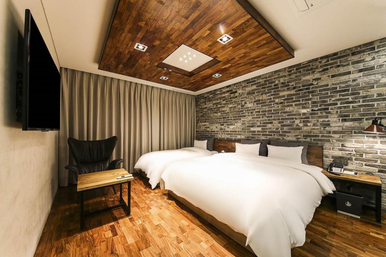 Yeoubi Hotel Ilsan Ni Exterior foto